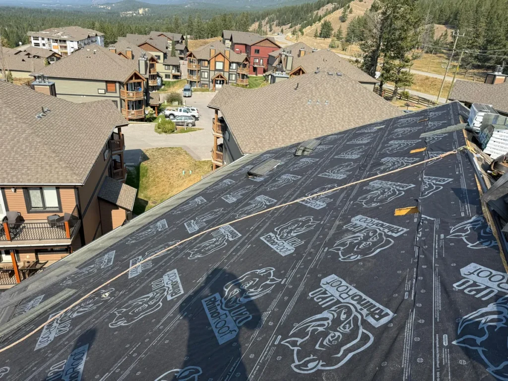 Synthetic underlayment installed on a Radium Hot Springs strata roof